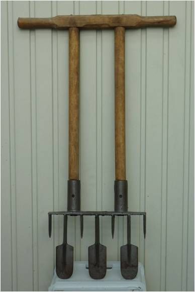 Bodenwühler (zur Bodenbelüftung im Forst)  